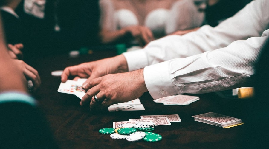equidad en el póquer